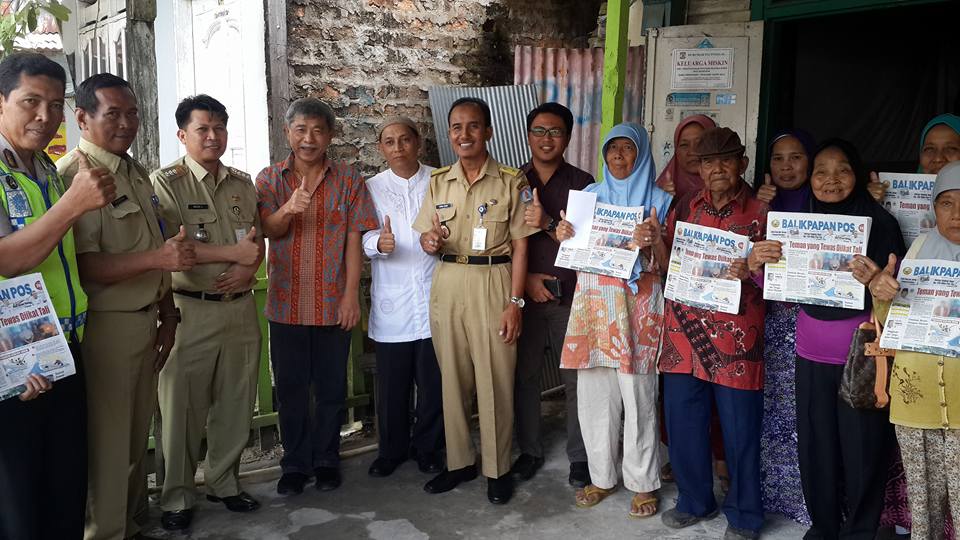 Pembagian Paket Ceria Ramadhan Balikpapan Post di Karang Rejo