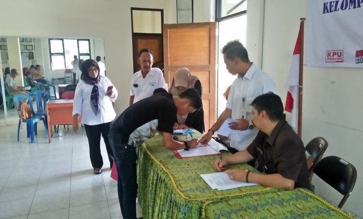 Posko Bantuan Kebakaran Resmi Ditutup, Kelurahan Karang Rejo Fasilitasi Pembagian Bantuan Kepada Korban